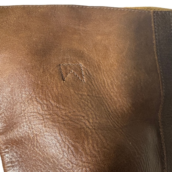 Roots Leather Knee-High Boots | Made in Canada | Brown | Size 7 - Picture 9 of 16